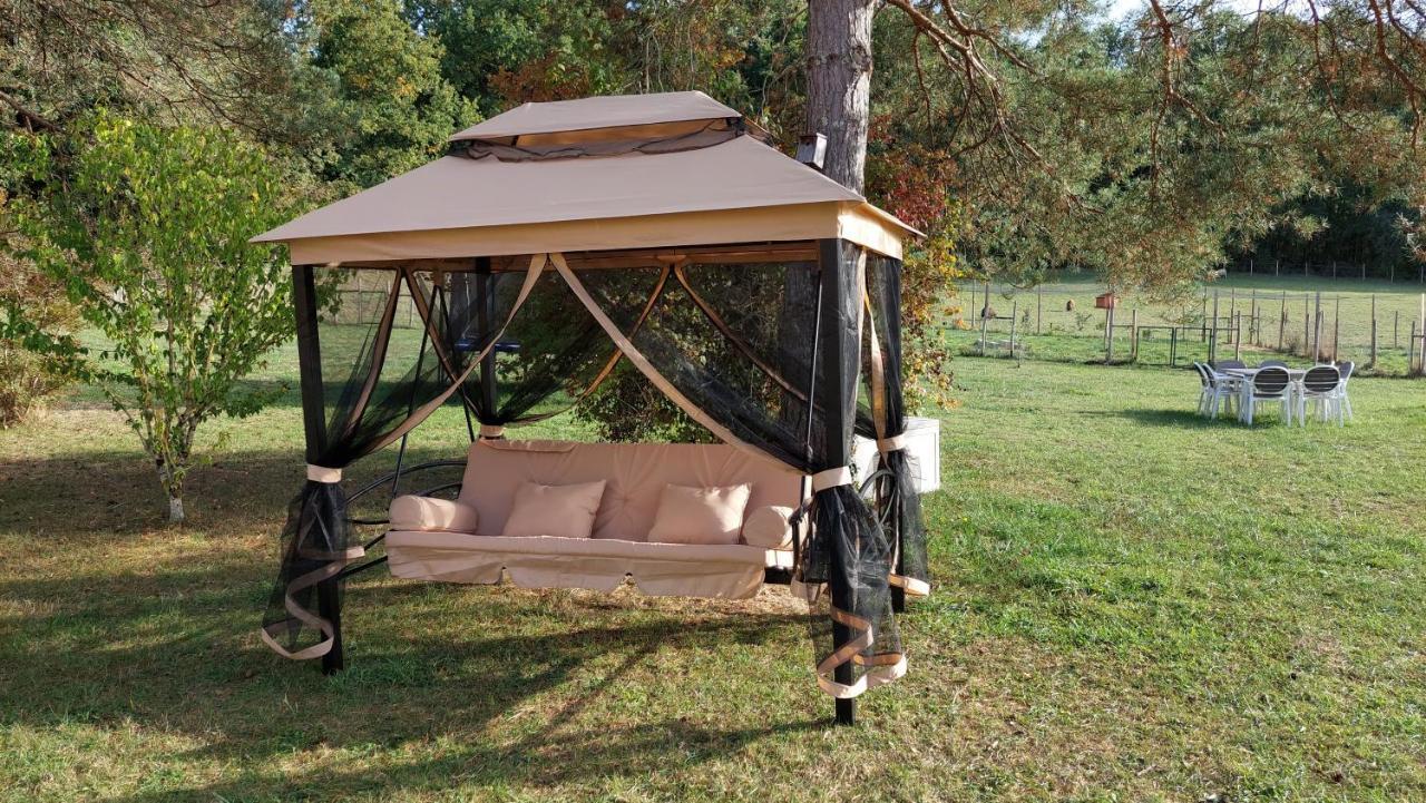 Ferme Des Petites Oreilles 4 Etoiles Montignac-Lascaux Ngoại thất bức ảnh