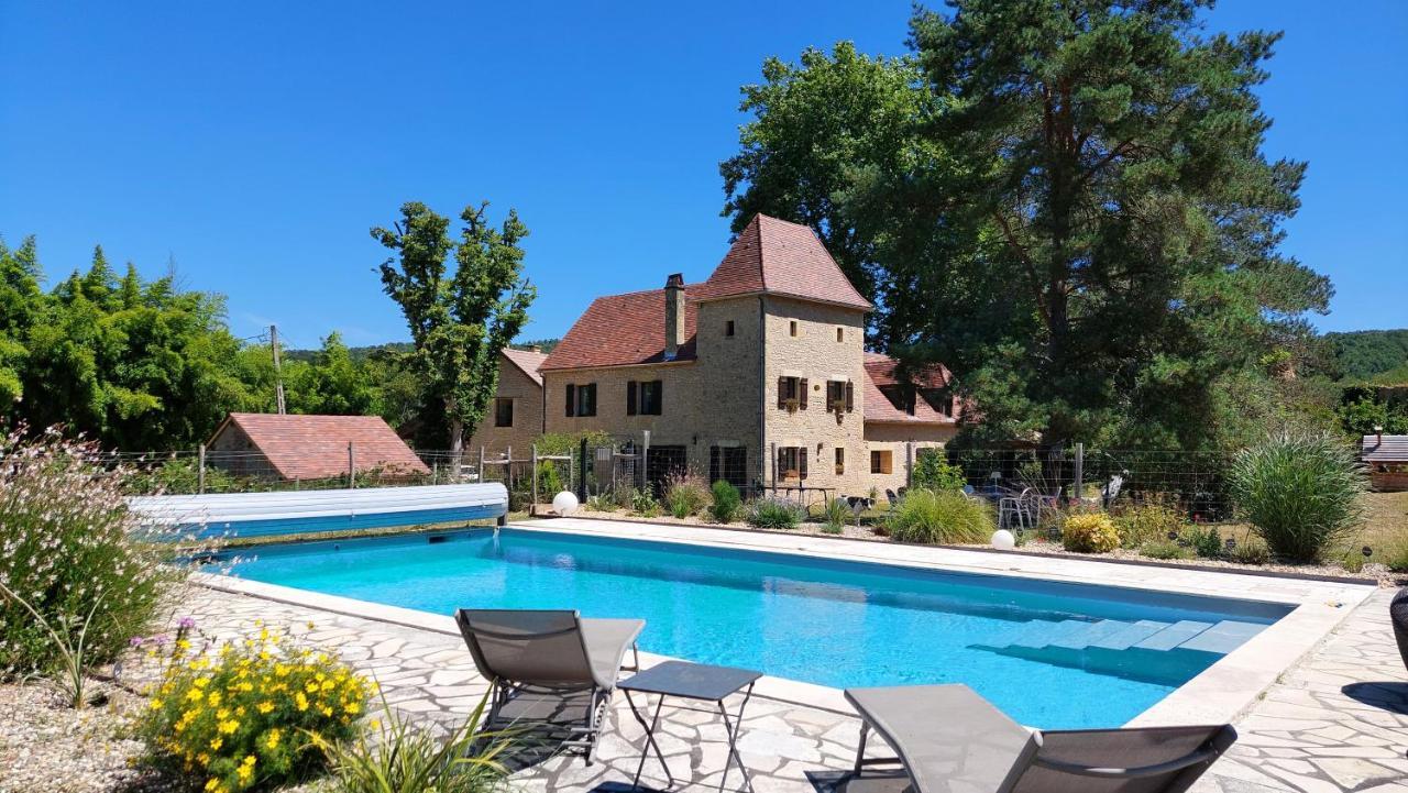 Ferme Des Petites Oreilles 4 Etoiles Montignac-Lascaux Ngoại thất bức ảnh