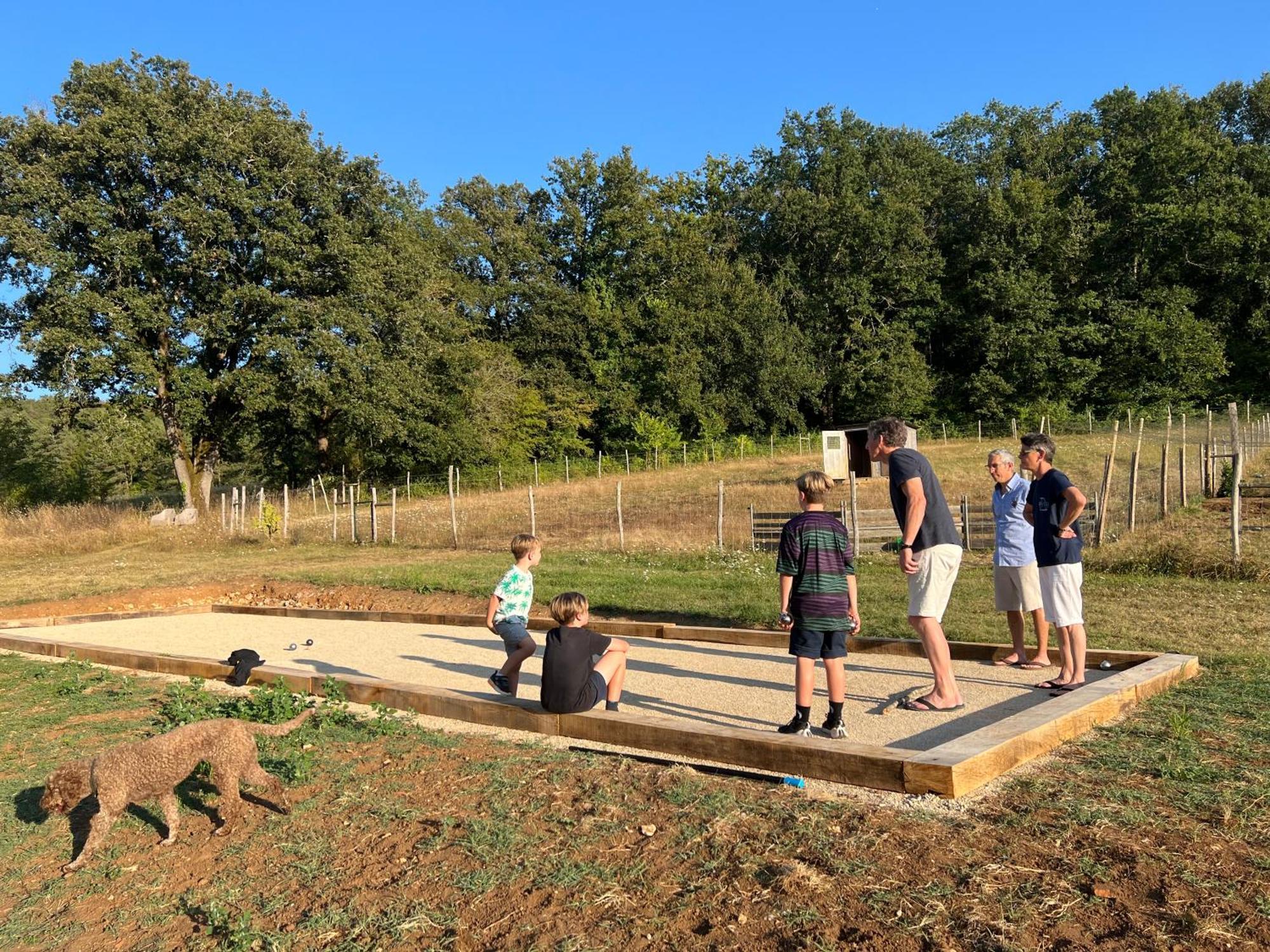 Ferme Des Petites Oreilles 4 Etoiles Montignac-Lascaux Ngoại thất bức ảnh